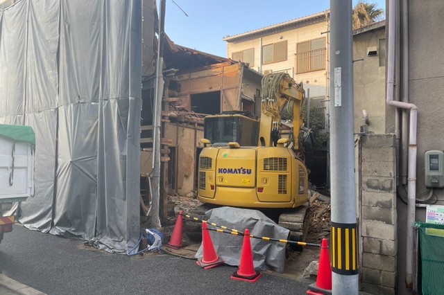 施工中